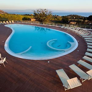 Luzia Agriresort
